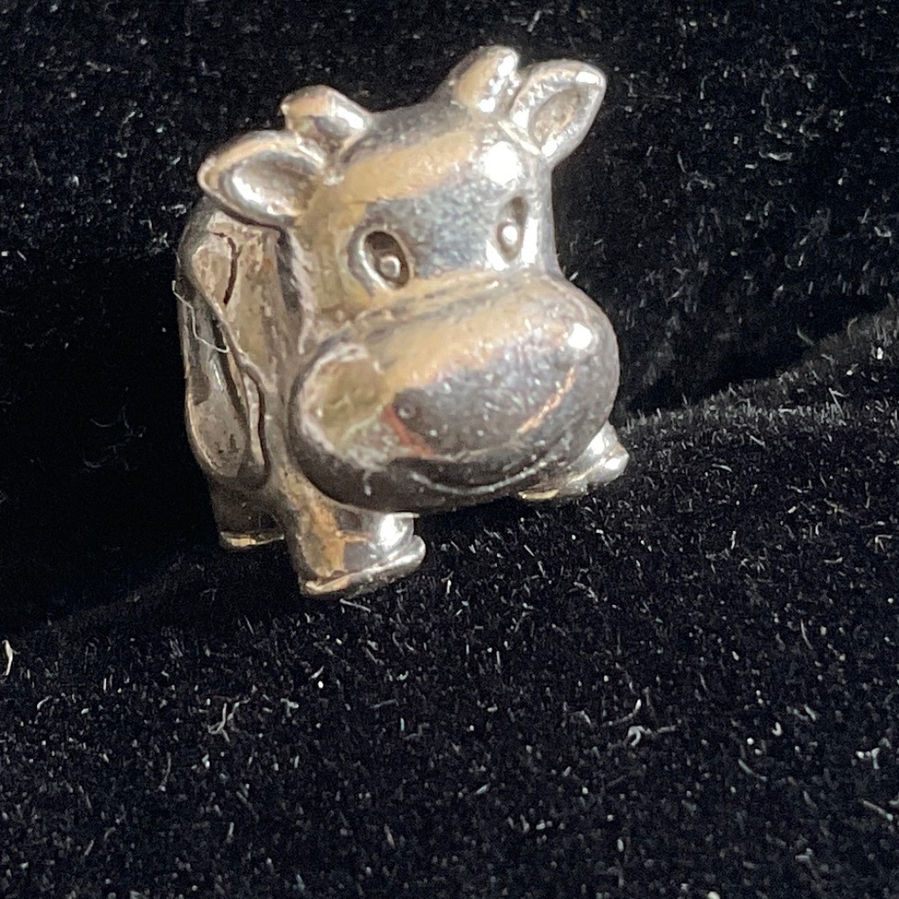 Pandora cute cow